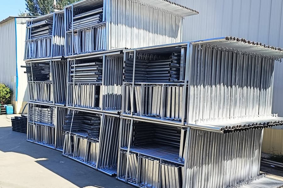robot welded scaffold frame