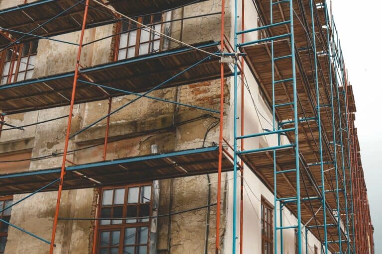 frame scaffolding in construction